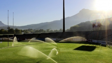 Come gestire l’acqua e l’irrigazione dei campi sportivi in estate